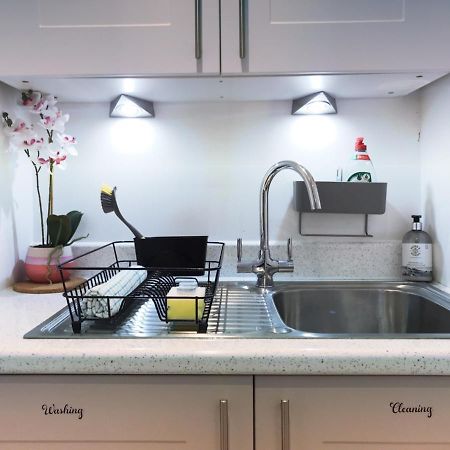 Gild House 2-Bedroom Apartment Close To Town Centre Bournemouth Bagian luar foto