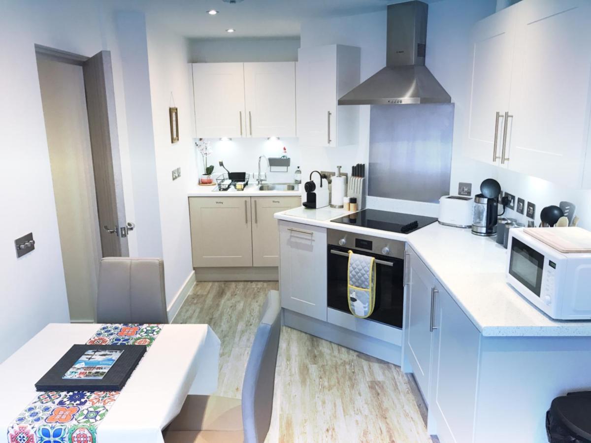 Gild House 2-Bedroom Apartment Close To Town Centre Bournemouth Bagian luar foto